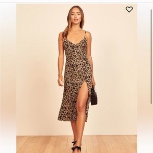 EUC- Reformation Crimini Dress- Blitz pattern size 6